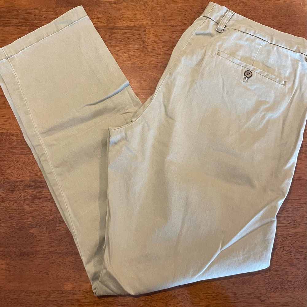 Tommy Bahama Men’s Chino Pants Khaki Sz 34 32